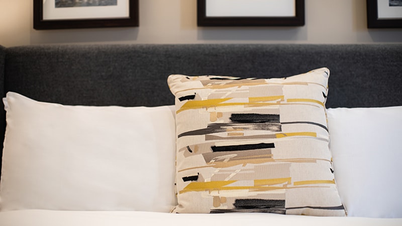 Midweek Bed and Breakfast for Two